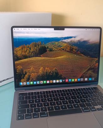 MacBook air M3 8/256 13,6 pollici 