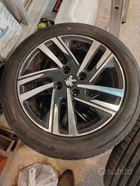 Gomme e cerchi in lega