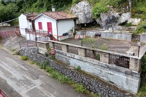 La casa nella roccia a Pretara