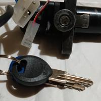 blocchetto con doppie chiavi Aprilia RX 50 