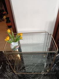 Carrellino vintage in metallo dorato e vetro