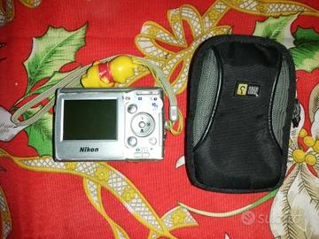 Nikon coolpix