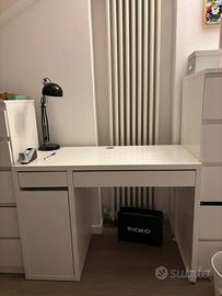 Scrivania Ikea