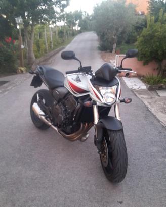 Honda Hornet - 2009
