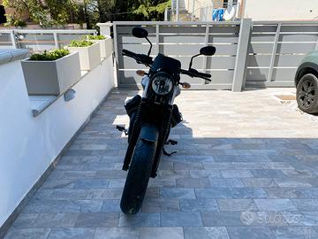 Moto Guzzi V9 Bobber - 2017