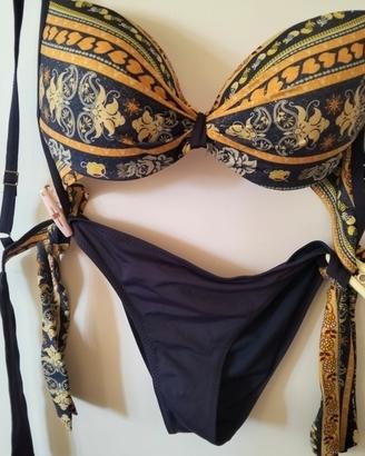 Bikini Triumph tg. 46