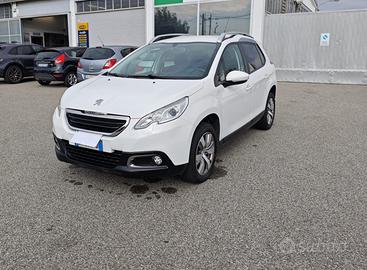 Peugeot 2008 anno 2014 automatico