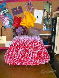 Pochette all’uncinetto