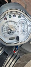  vespa 300  utilizzata pochissimo 