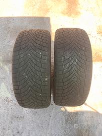 2 gomme invernali 225/45 R17 94V