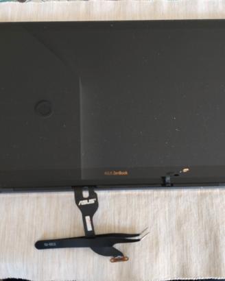 ASUS ZenBook Display UX490UA