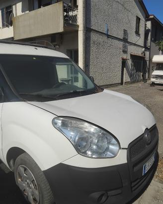 FIAT DOBLO'  ANNO 2011