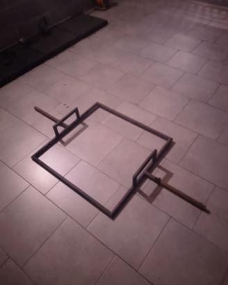 Trap bar bilanciere per stacchi da terra (quadra)