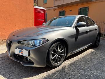 Alfa Romeo Giulia Berlina Giulia 2.2 t Business Sp