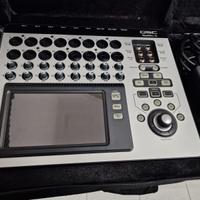 Mixer digitale QSC Touchmix 16