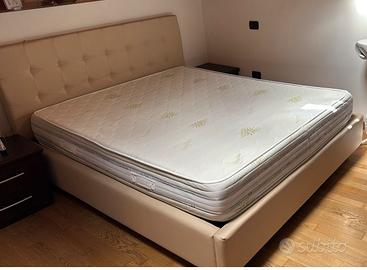 Letto matrimoniale