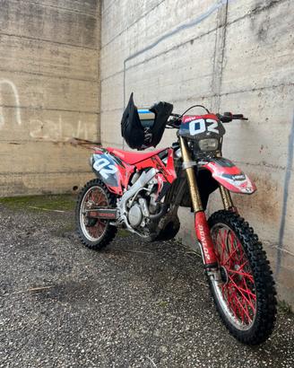 CRF 250 R