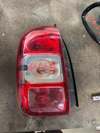 Fanale Faro Posteriore Sinistro Dacia Sandero Prim