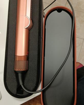 Dyson aurstrait