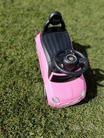 macchina fiat 500 rosa 