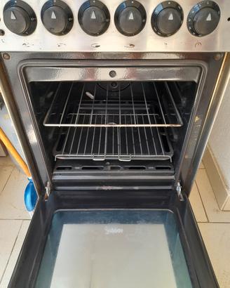 cucina con bombola gas