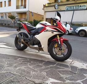 CBR 600 F 2011