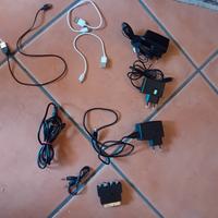 Alimentatori e cavetti 5€ Caduno