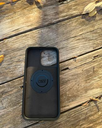 Cover quadlock per iphone 15 pro max e accessori