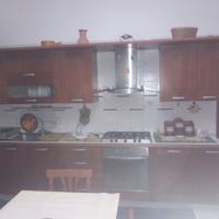 Cucina in legno componibile