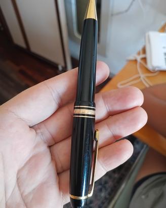 Montblank penna meisterstuck