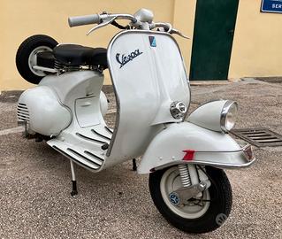 Vespa faro basso 1954