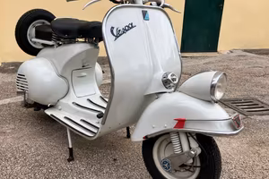 Vespa faro basso 1954