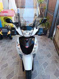 Honda sh 125 2012 
