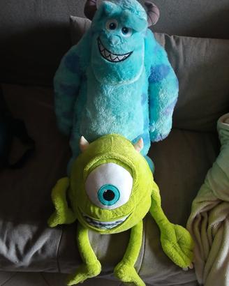 Peluche MONSTERS & CO DISNEY PIXAR