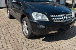 Mercedes m 320 cdi 4 matci con gancio traino