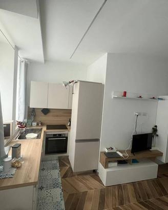 Loft / Open Space di 65 m² con 2 locali a Milano