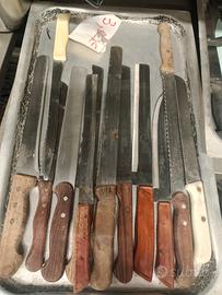 blocco di 14 coltelli più altri 4 piccoli