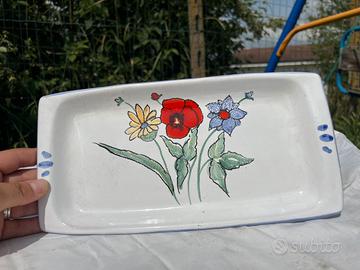 piatto rettangolare in ceramica