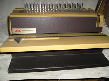 Rilegatrice manuale GBC 410 KM
