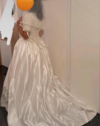 Abito vintage da sposa