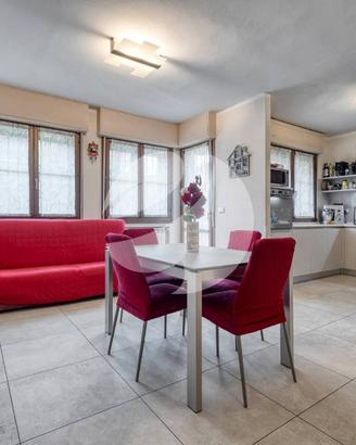 Appartamento di 89 m² con 4 locali e box auto a Bo