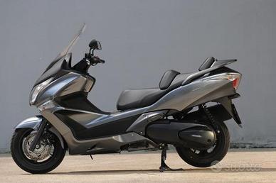 RICAMBI HONDA SW-T SWT SILVERWING 400 600