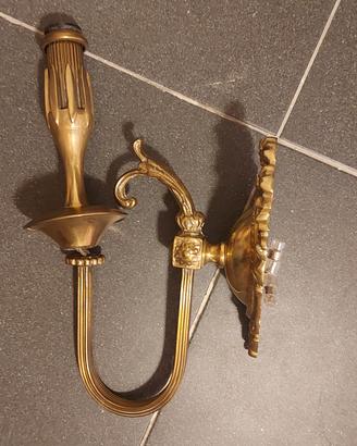 applique in ottone