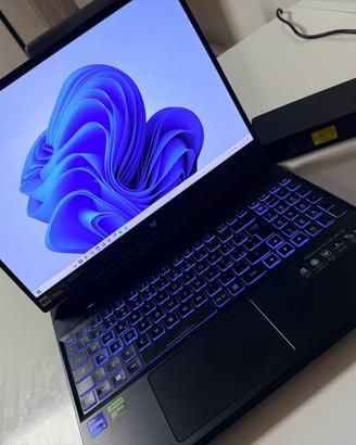 Acer Predator i9 13900HX RTX 4070 32gb di RAM DDR5