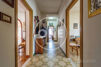 Appartamento di 104 m² con 5 locali e box auto dop