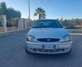 FORD Fiesta 5ª serie - 2000