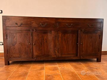 Credenza in legno massiccio con mensole abbinate
