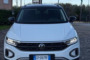 Volkswagen T-Roc 2.0 TDI SCR 150 CV DSG R-Line 202