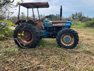 Trattore Ford 4630