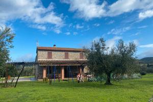 Casa in campagna vicino al mare